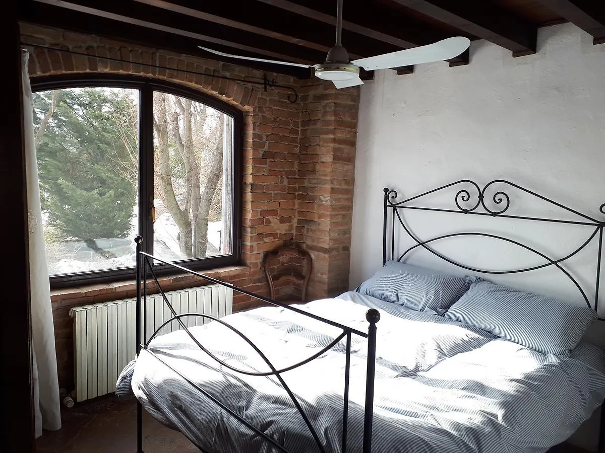 Вилла La Casa Sopra Le Nuvole Медезано