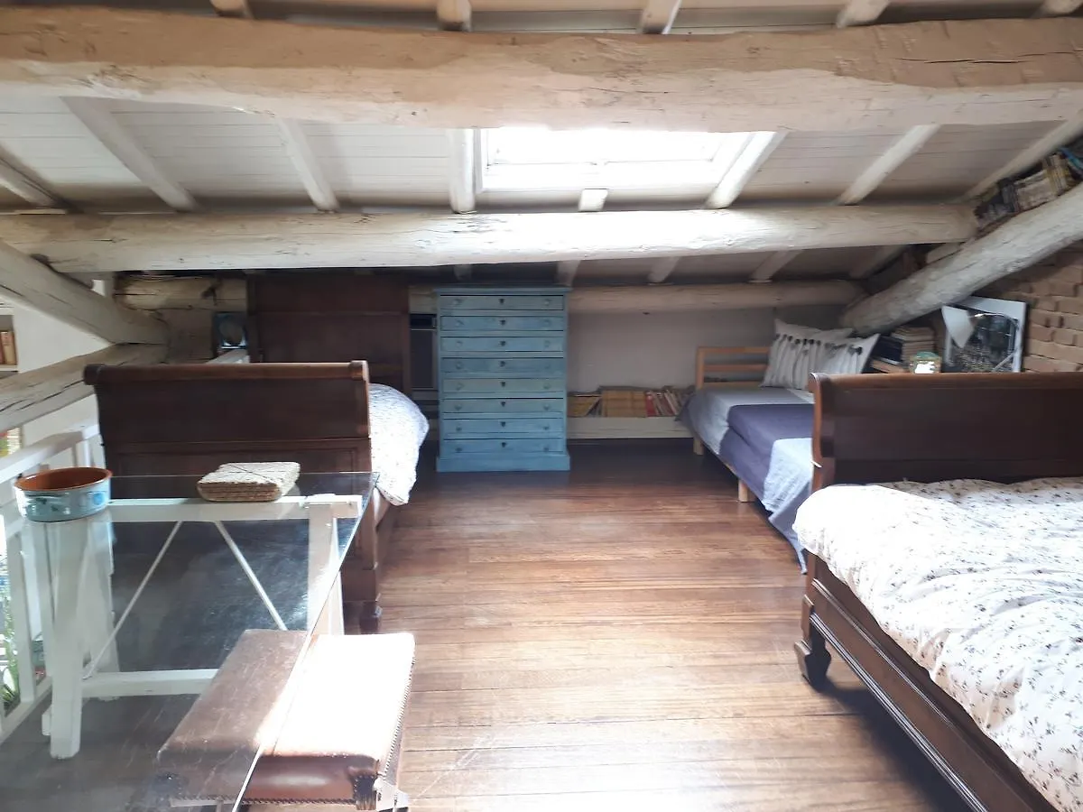 Вилла La Casa Sopra Le Nuvole Медезано