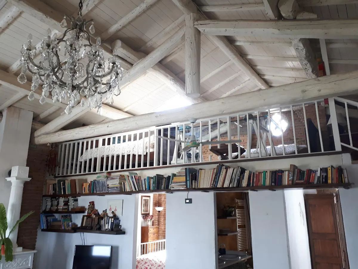 Вилла La Casa Sopra Le Nuvole Медезано