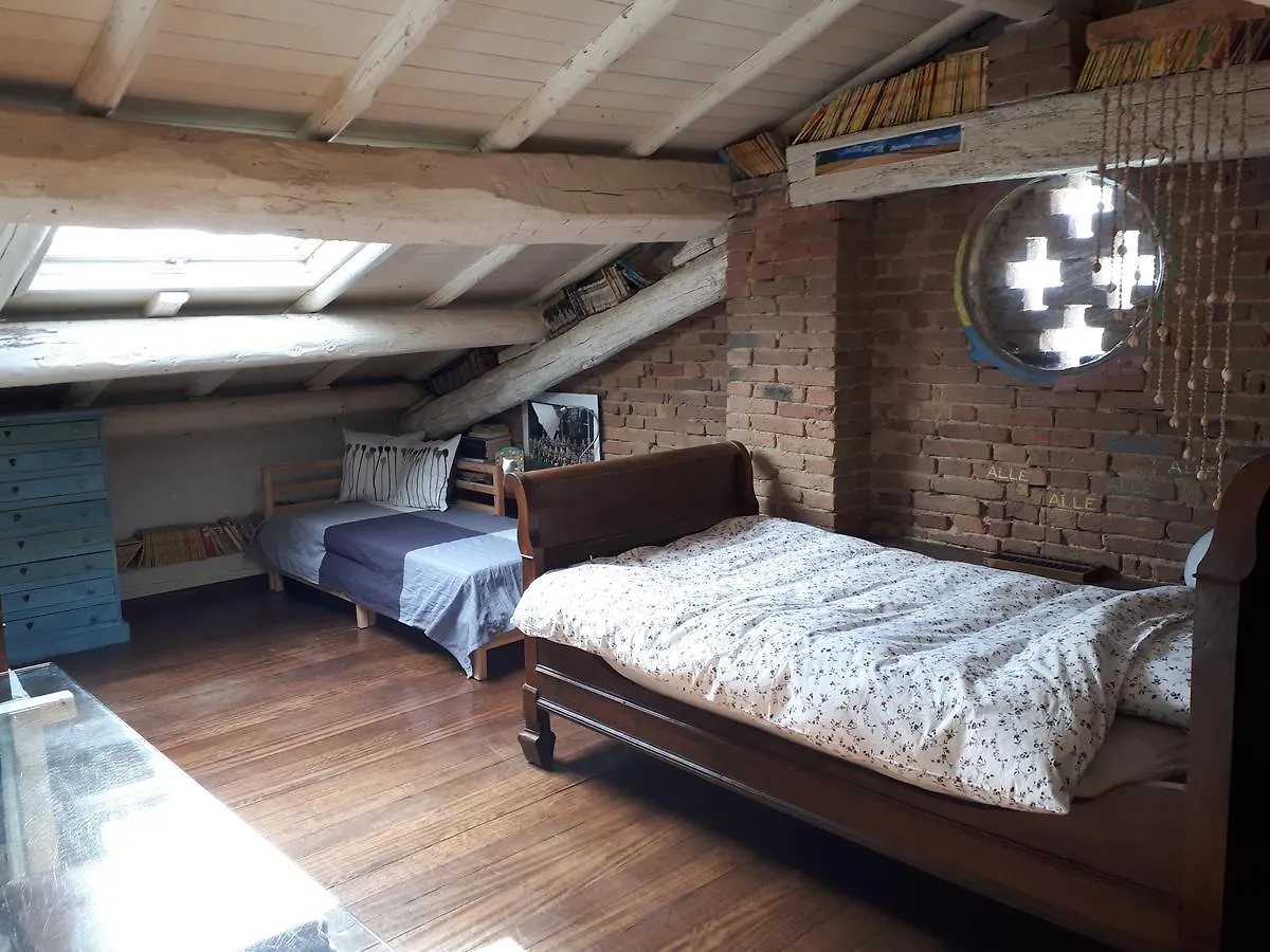 Вилла La Casa Sopra Le Nuvole Медезано