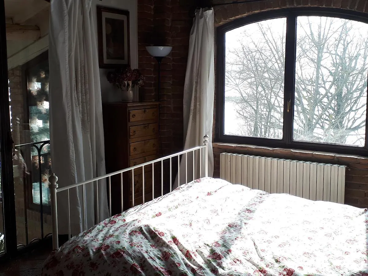 Вилла La Casa Sopra Le Nuvole Медезано